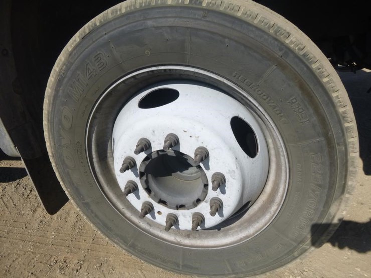 2005-ford-f450-image-31
