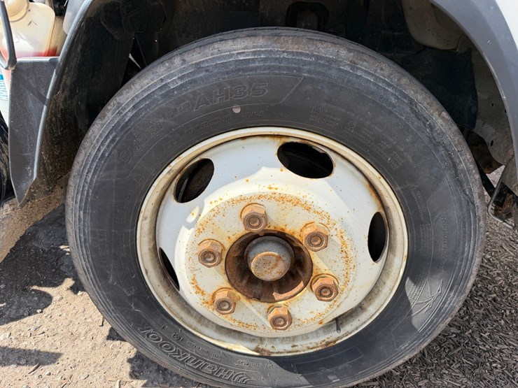 #1617-•-2020-chevrolet-5500xd-roll-off-truck-image-51
