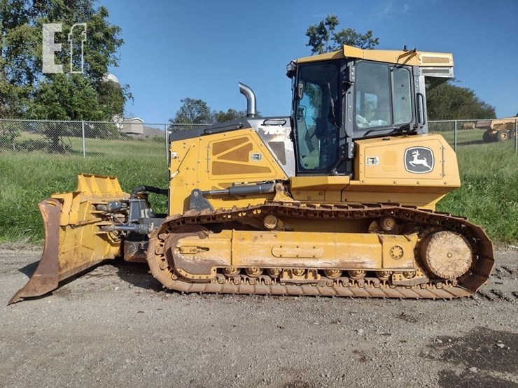 2021-deere-750l-lgp-image-1