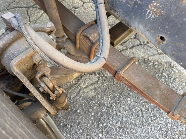 2000-international-4700-image-28