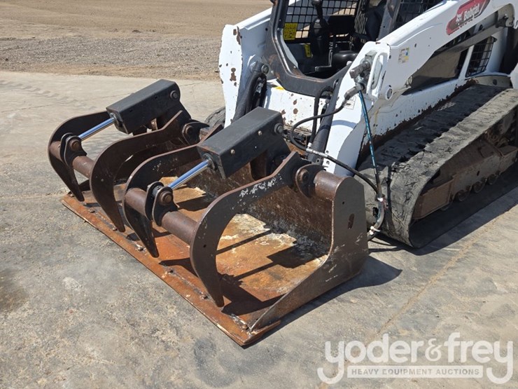 2023-bobcat-t595-image-18