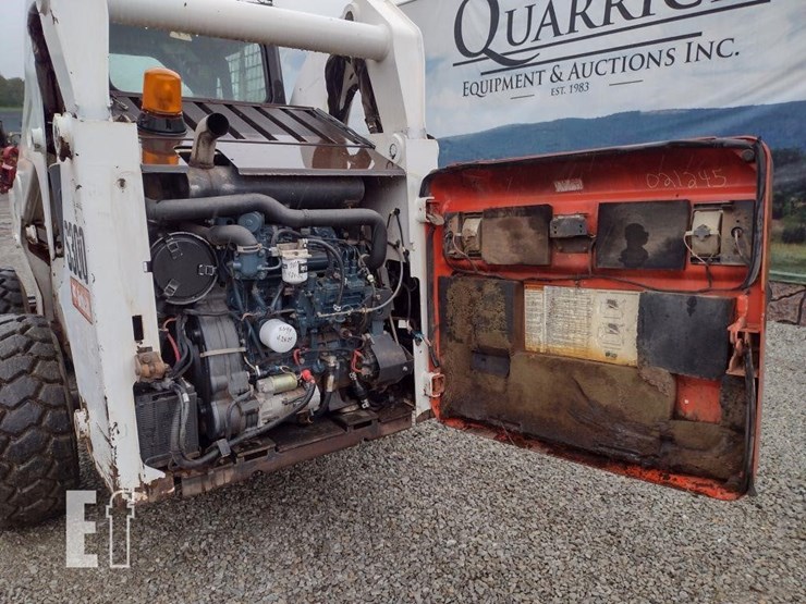 2009-bobcat-s300-image-25
