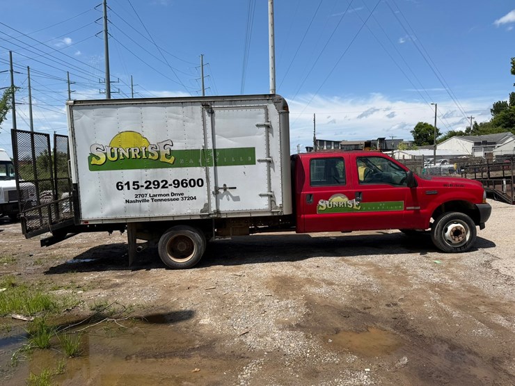 2004-ford-f450-image-6