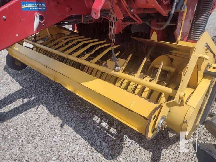 new-holland-roll-belt-450-image-15