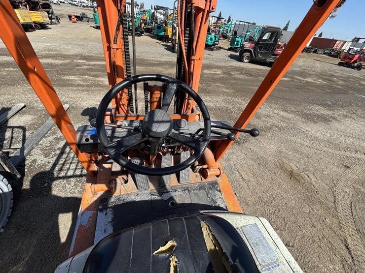 toyota-42-4fg025-forklift-image-17