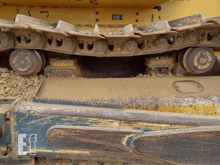2016-deere-850k-image-35