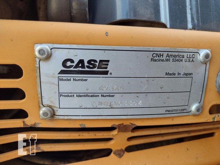 2011-case-cx36b-image-5