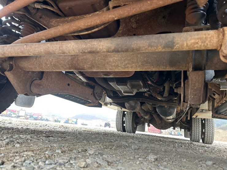 2006-ford-f550-image-26