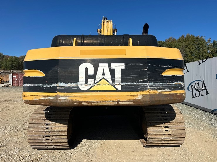 caterpillar-330b-image-4