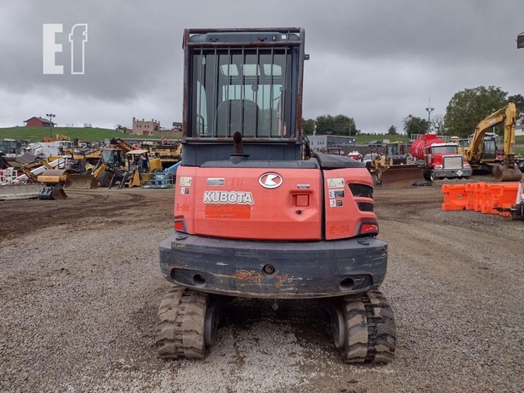 2016-kubota-kx040-4-image-4
