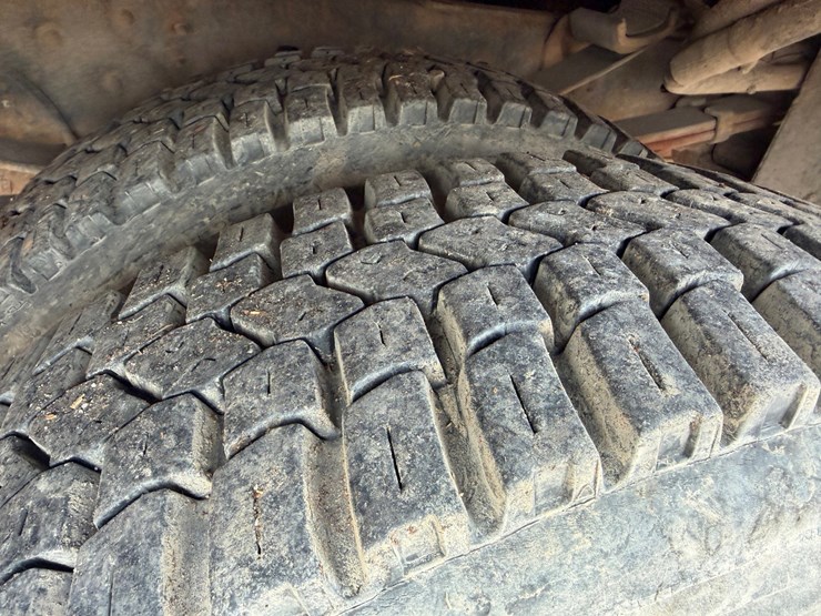 2015-ford-f550-image-51