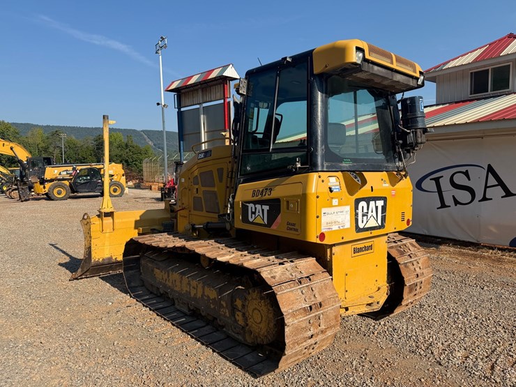 caterpillar-d5k2-lgp-image-3