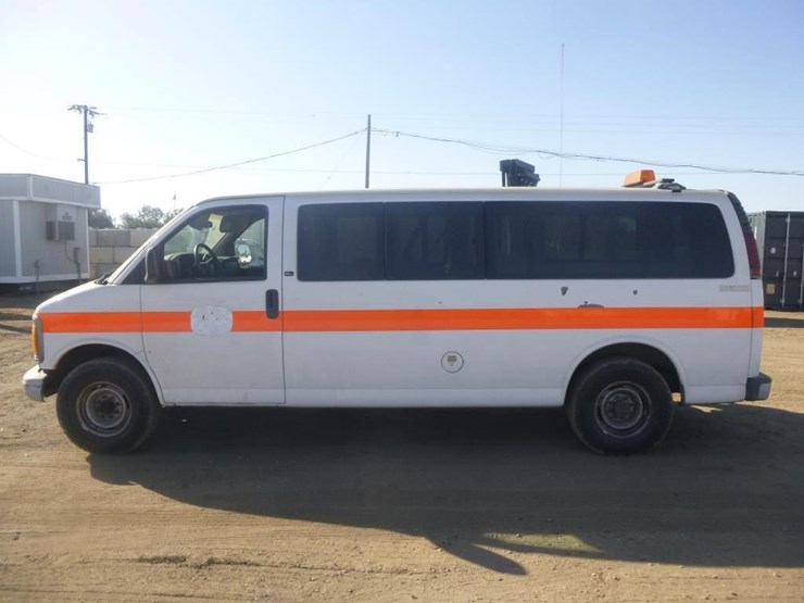 1999-gmc-3500-image-6