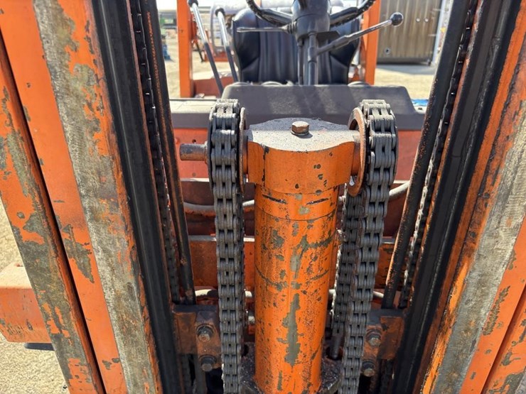 toyota-42-4fg025-forklift-image-14