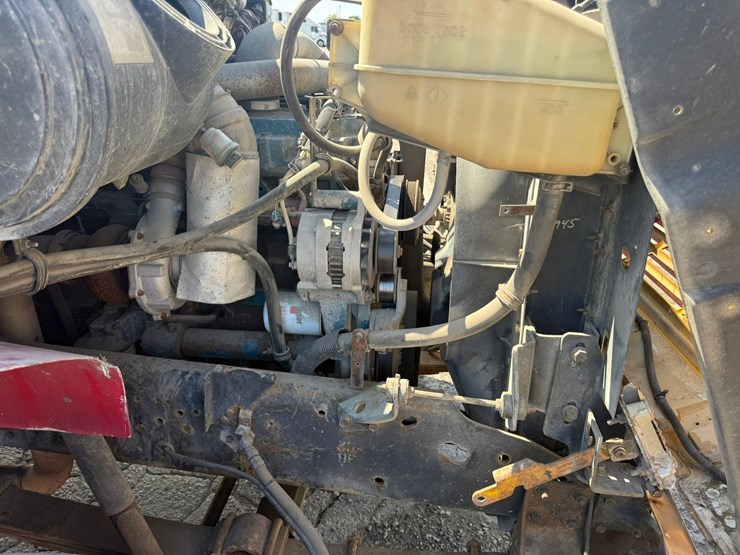 2000-international-4700-image-26