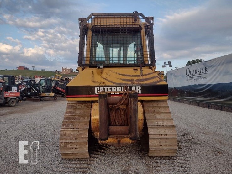2006-caterpillar-d5n-xl-image-4