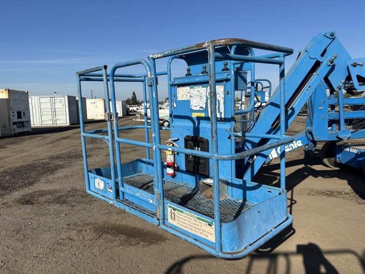 2009-genie-z-45/25-telescopic-boom-lift-image-10