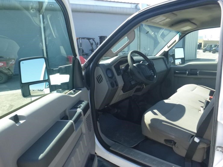 2010-ford-f250-image-5