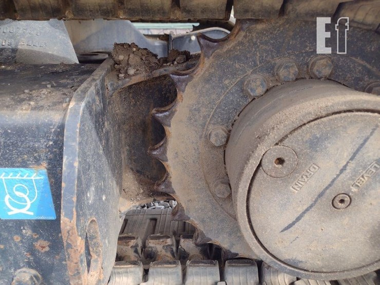2021-deere-35g-image-13