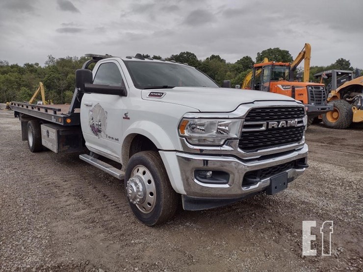 2022-ram-5500-hd-image-41