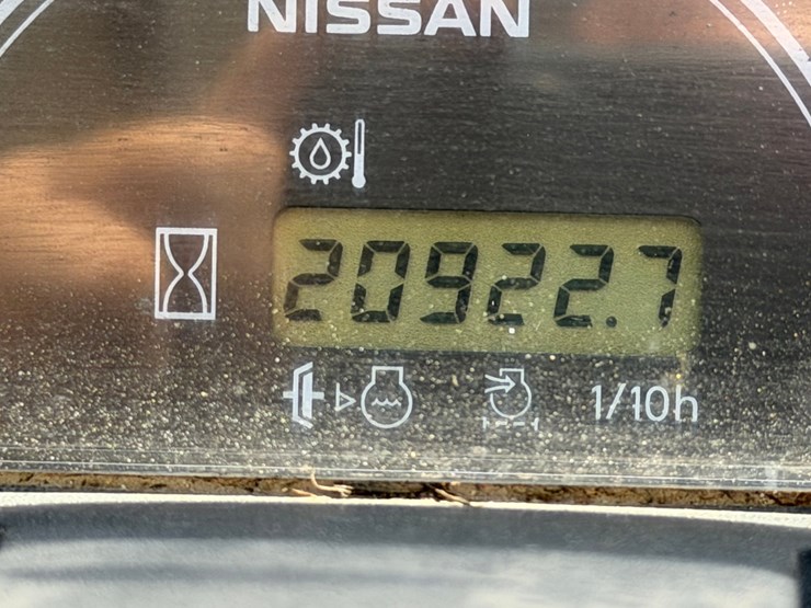 #1620-•-nissan-40-lpg-image-22