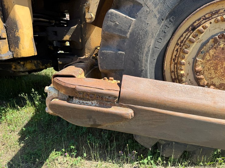 caterpillar-824b-image-10