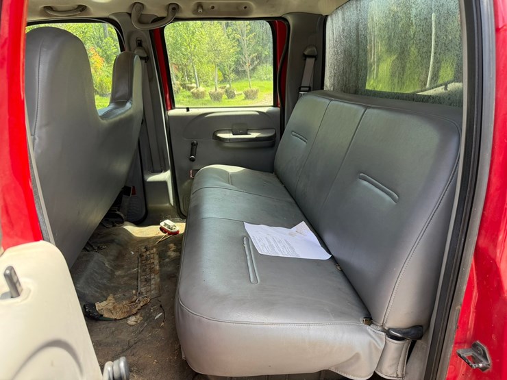 2004-ford-f450-image-37