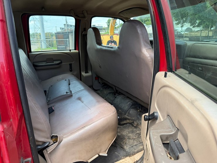 2001-ford-f450-image-43