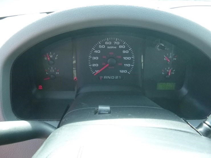 2005-ford-f150-image-12