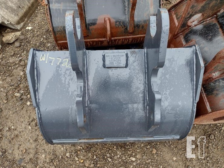 2016-kubota-kx040-4-image-38