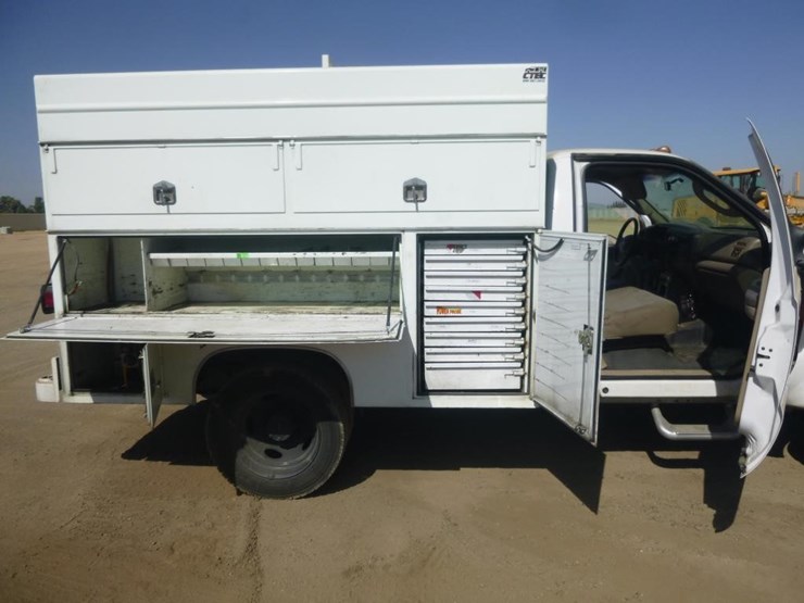2003-ford-f450-image-16