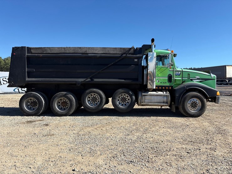 1998-peterbilt-377-image-6