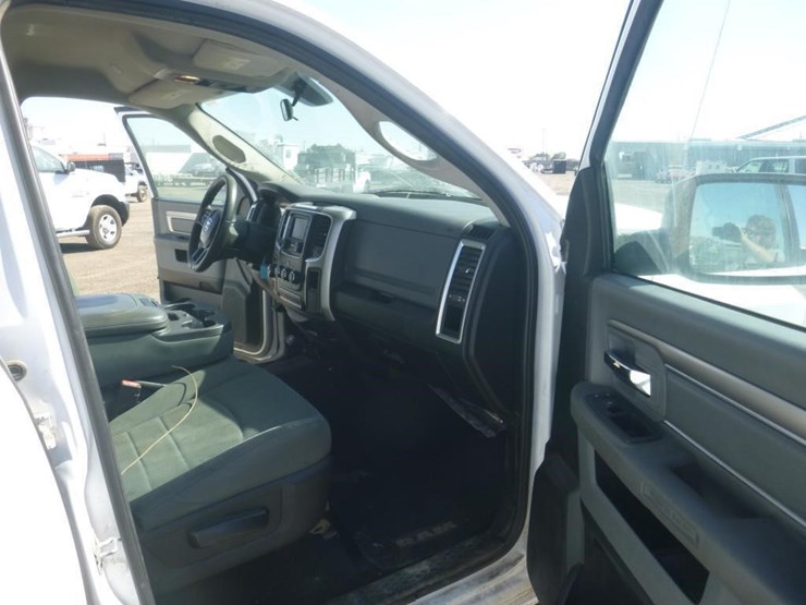 2019-dodge-1500-image-6