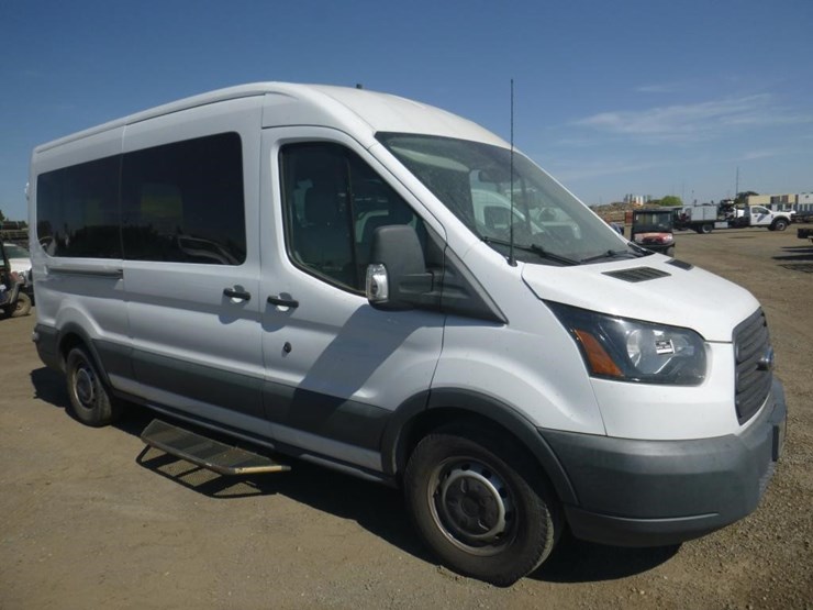 2018-ford-transit-image-2