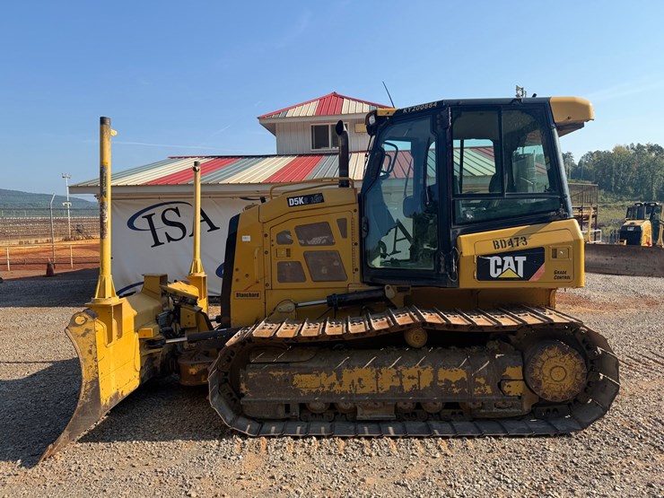 caterpillar-d5k2-lgp-image-2