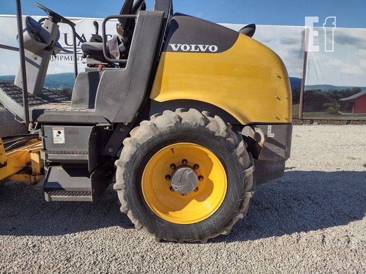2016-volvo-sd45-image-16