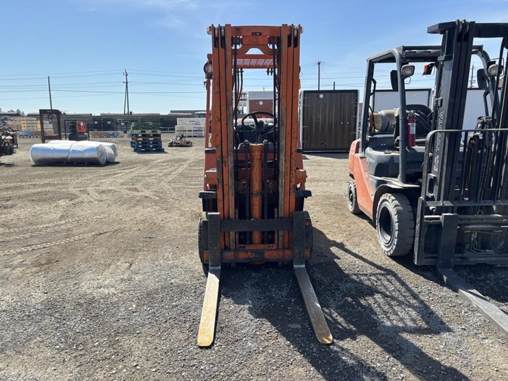 toyota-42-4fg025-forklift-image-5