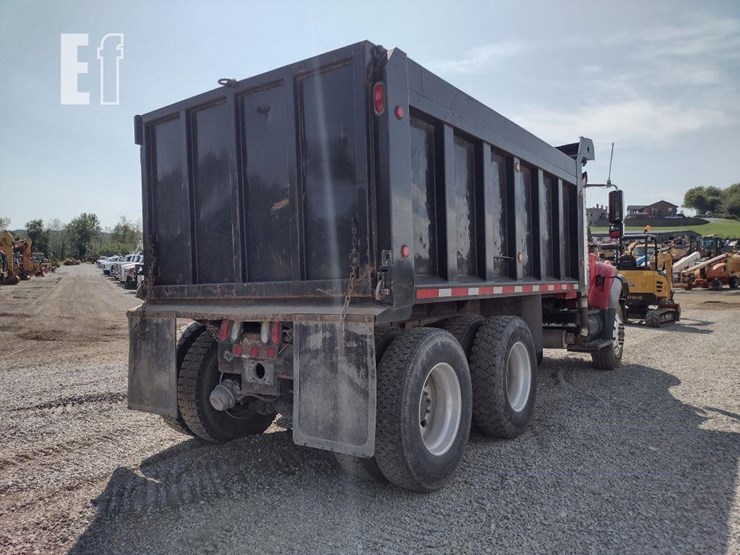 2005-international-workstar-7400-image-32