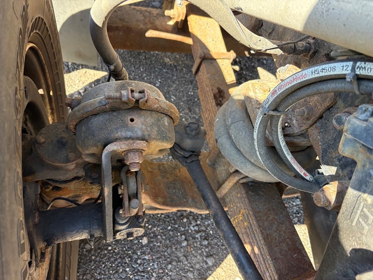 2006-caterpillar-c9-image-76