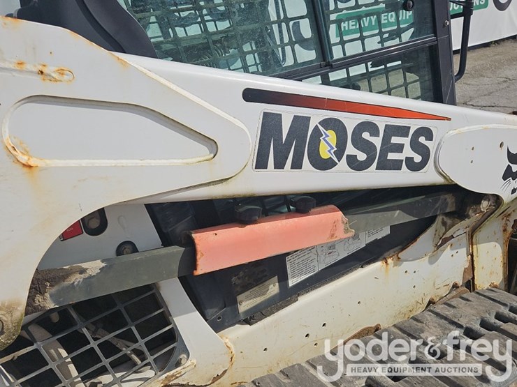 2013-bobcat-t590-image-11