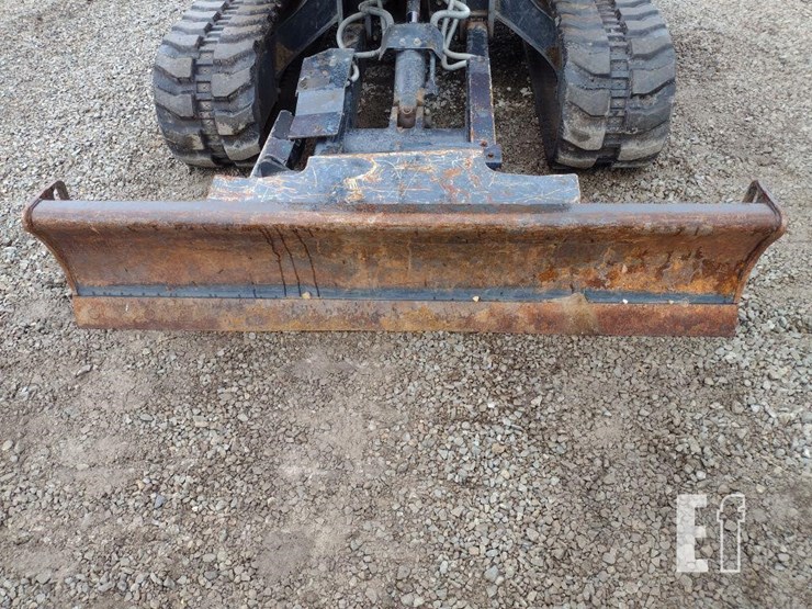 2016-kubota-kx040-4-image-18