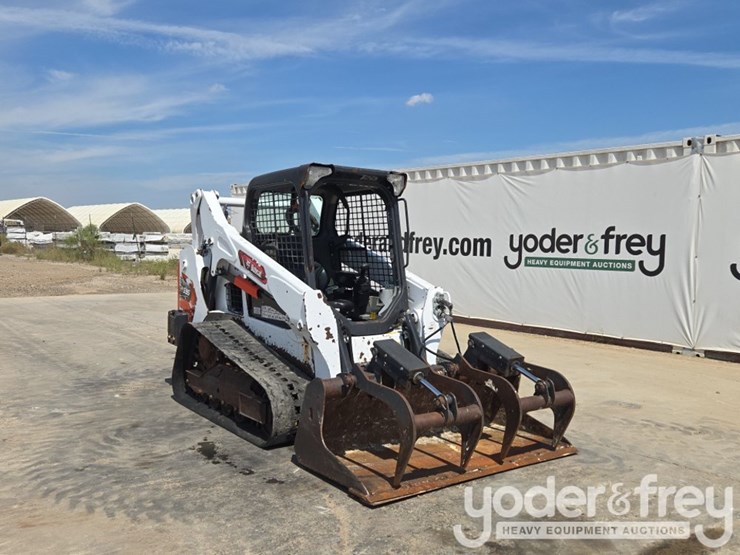 2023-bobcat-t595-image-7