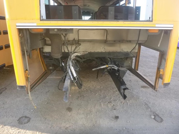 2016-blue-bird-40'-school-bus-image-5
