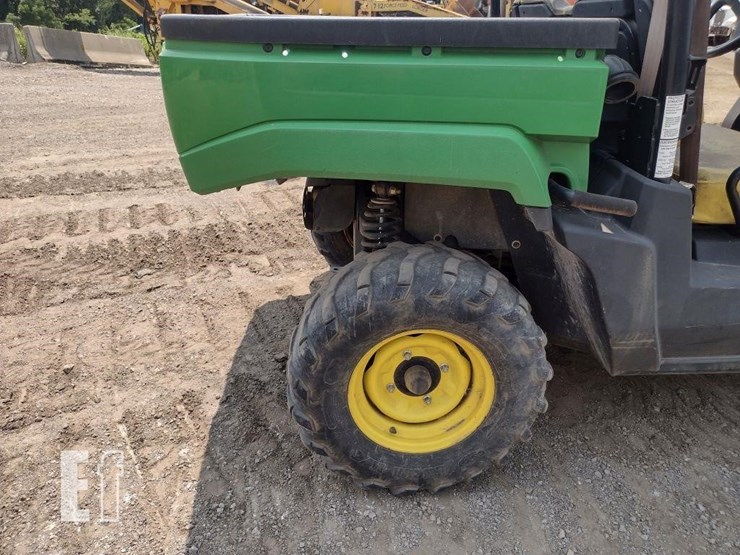 john-deere-18-image-19