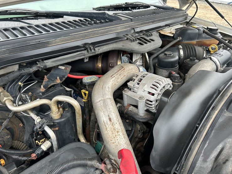 2006-ford-f550-image-38