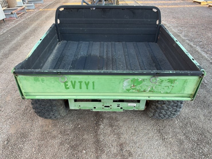 john-deere-gator-image-3
