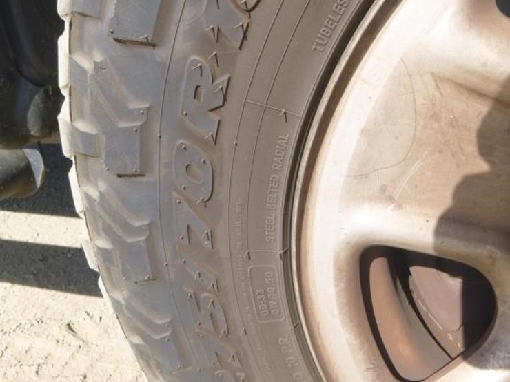 2015-dodge-2500-image-34