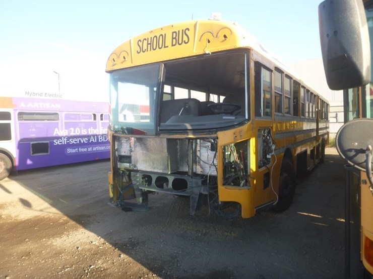 2016-blue-bird-40'-school-bus-image-1