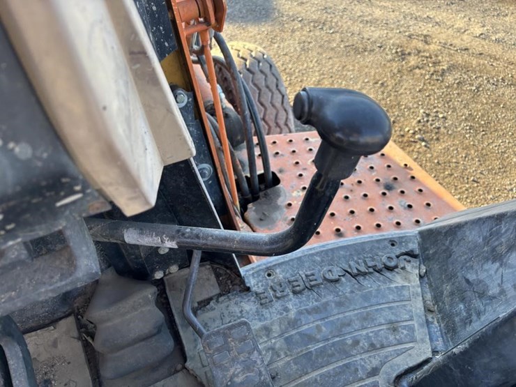 john-deere-310-image-38