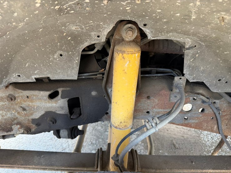2004-ford-f450-image-46